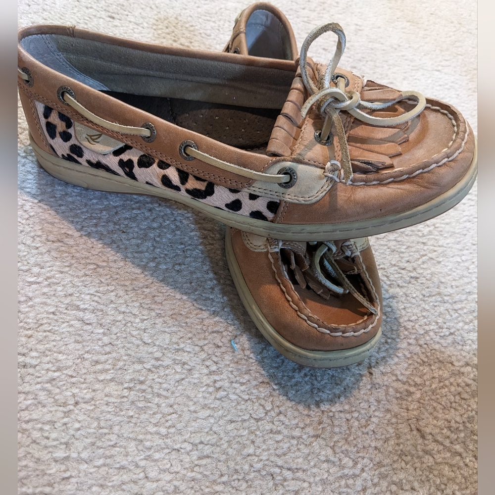 Sperry top sider leather cheetah print women's shoes size 7.5